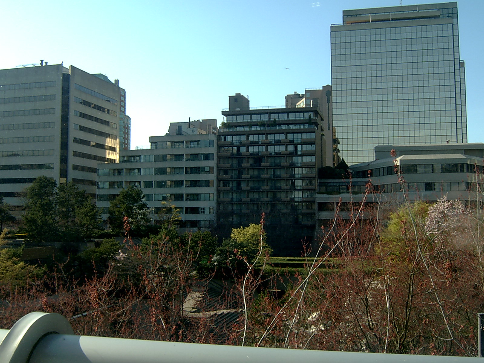 picture072.jpg